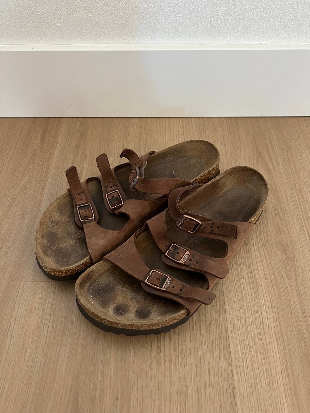 Birkenstock Florida Leather Buckle Sandals Size 39